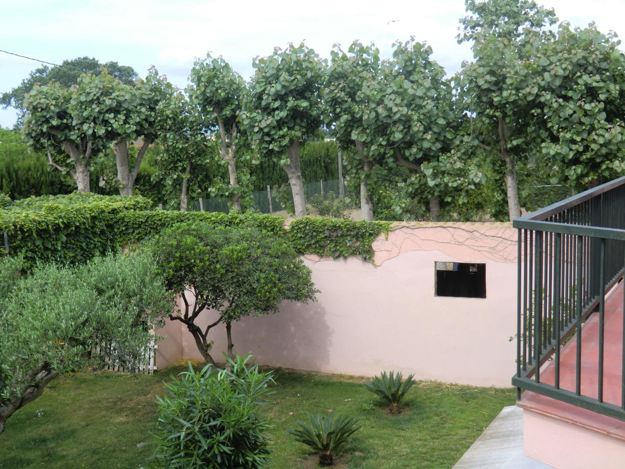 ל'אסטרטיט Casa Rural Hipica Mas Paguina מראה חיצוני תמונה