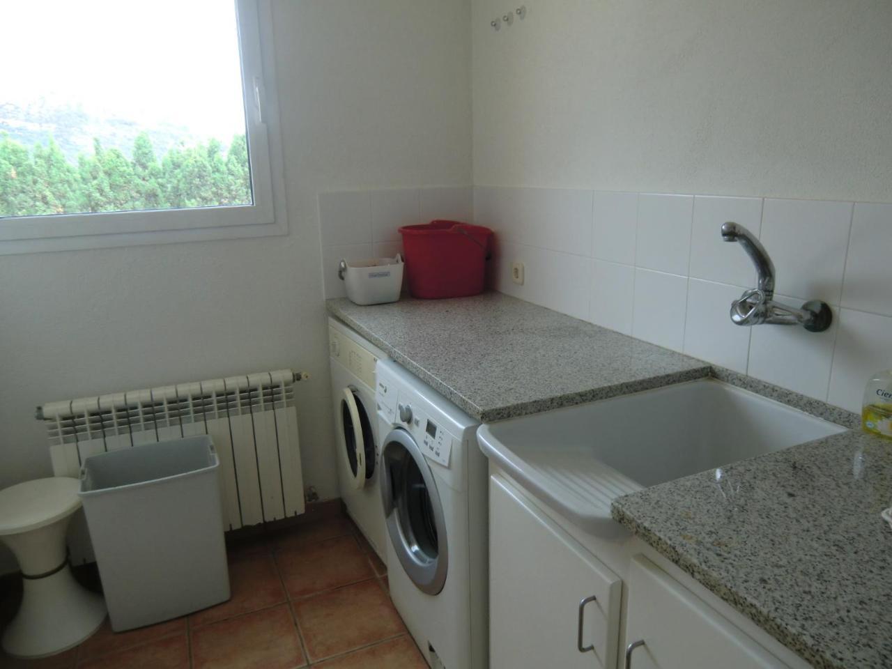 ל'אסטרטיט Casa Rural Hipica Mas Paguina מראה חיצוני תמונה